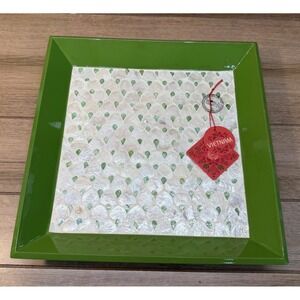 World Traveler Handcrafted Capiz Shell Mosaic Inlay Lacquered Serving Tray Green